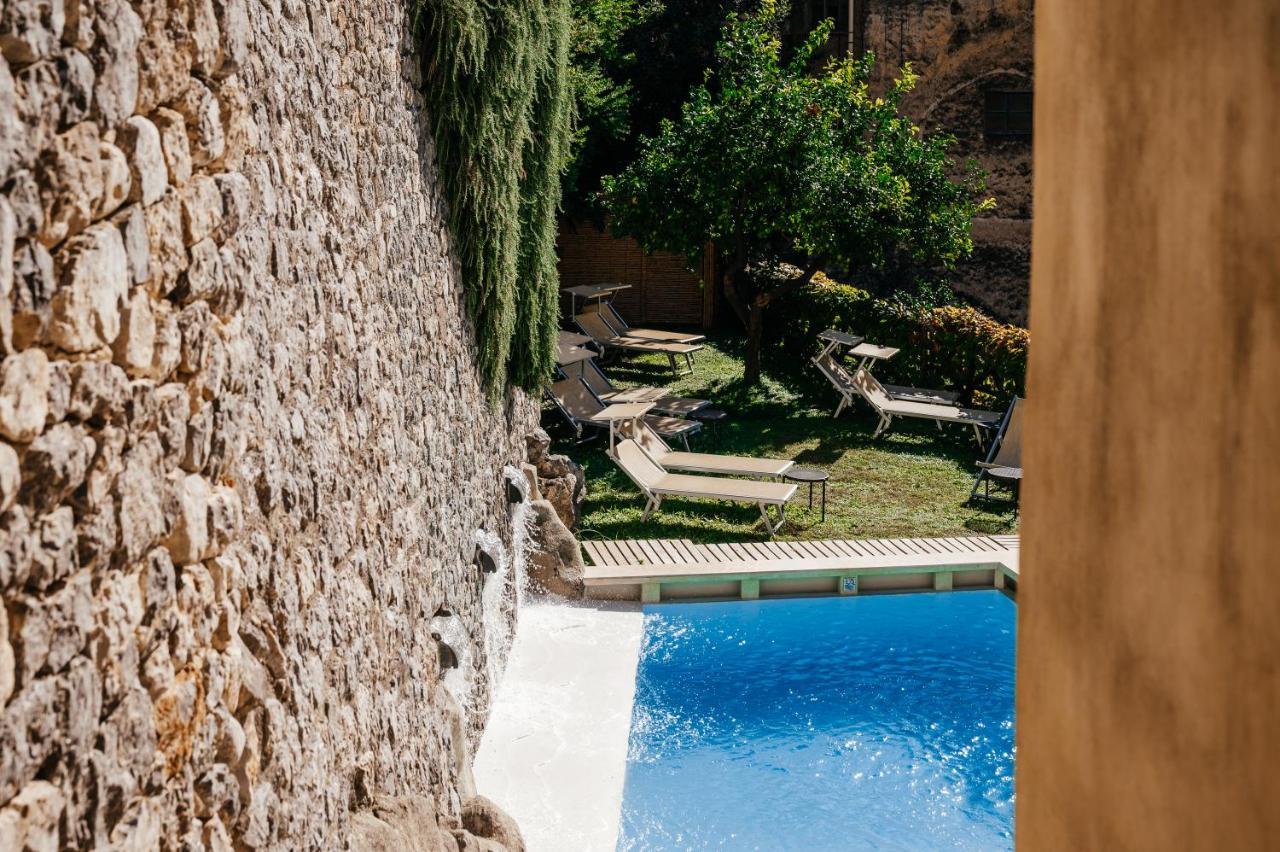 Amalfi Resort Экстерьер фото