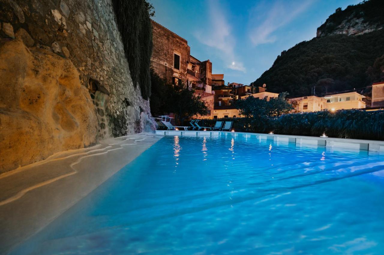 Amalfi Resort Экстерьер фото